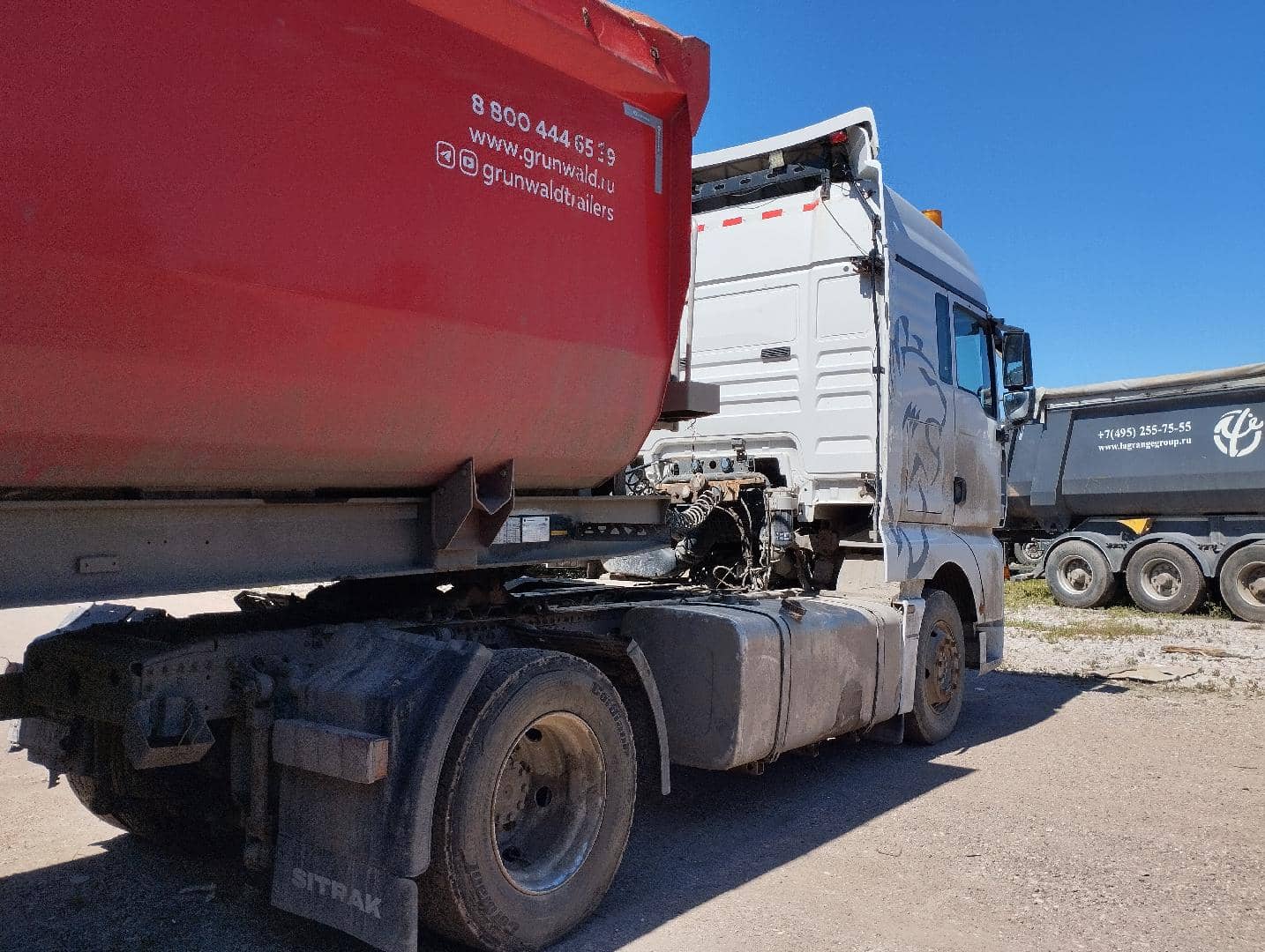 Sitrak ZZ4186V391HE,  421 087 км, 2023 года в лизинг