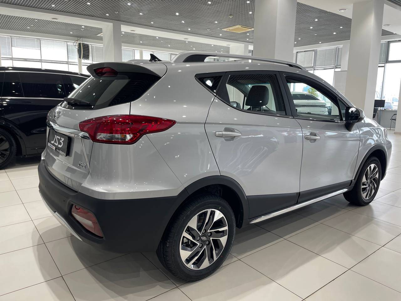 JAC JS3 Luxury 1.6 MT