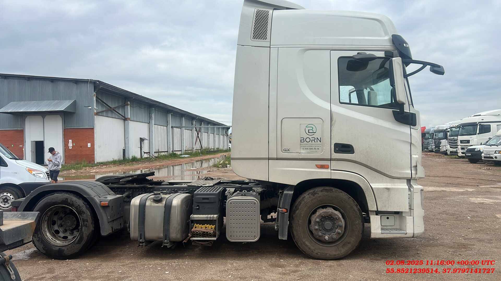 DongFeng GX DFH4180 4x2,  550 421 км, 2023 года в лизинг