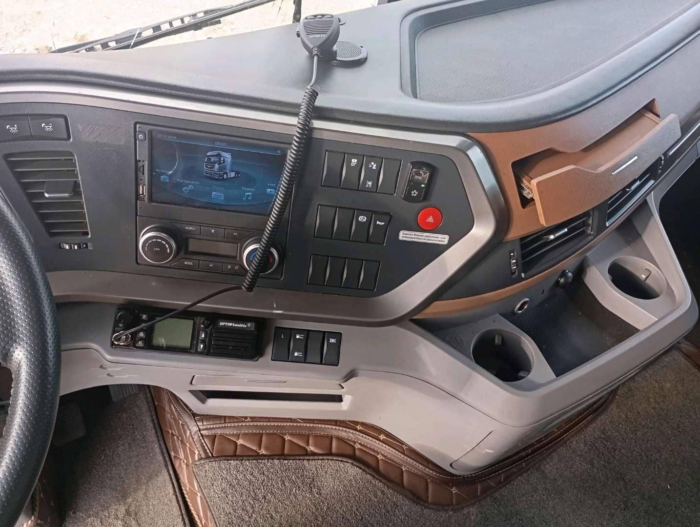 DongFeng GX DFH4180 4x2,  865 163 км, 2023 года в лизинг