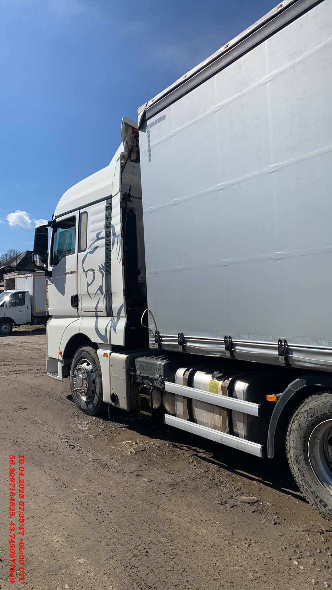 Sitrak C7H 4x2 ZZ4186V361HE,  312 000 км, 2023 года в лизинг