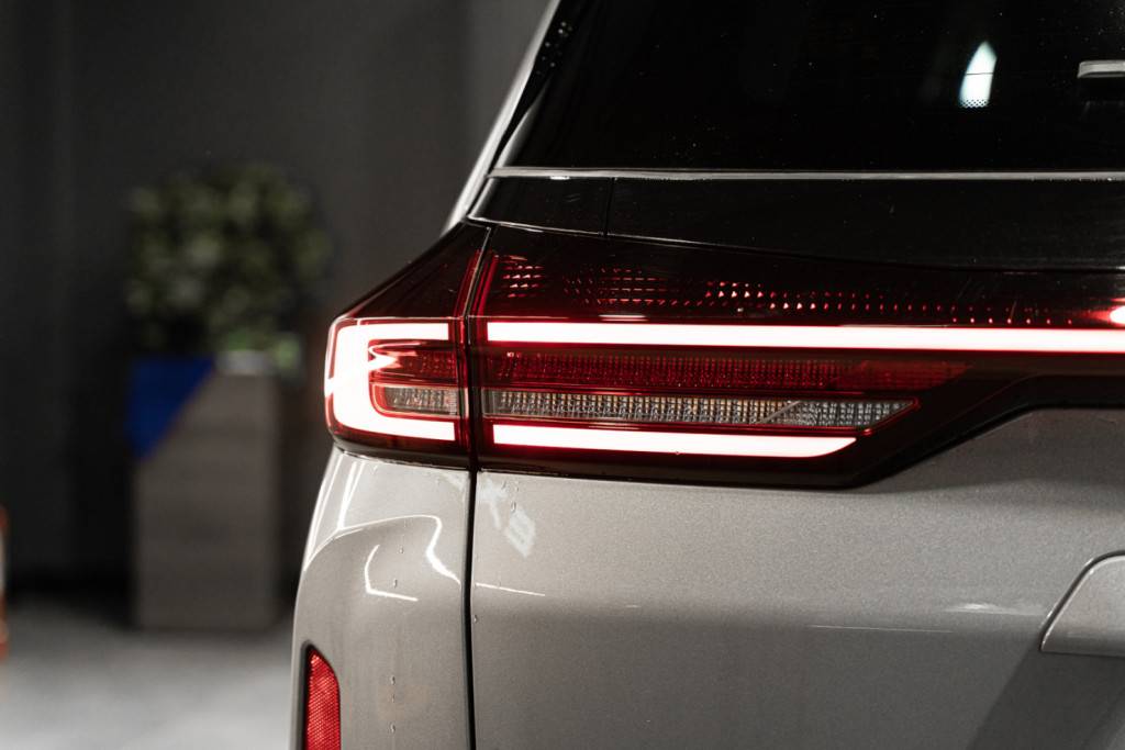 EXEED VX President 7 мест 2.0T 8AT 4WD