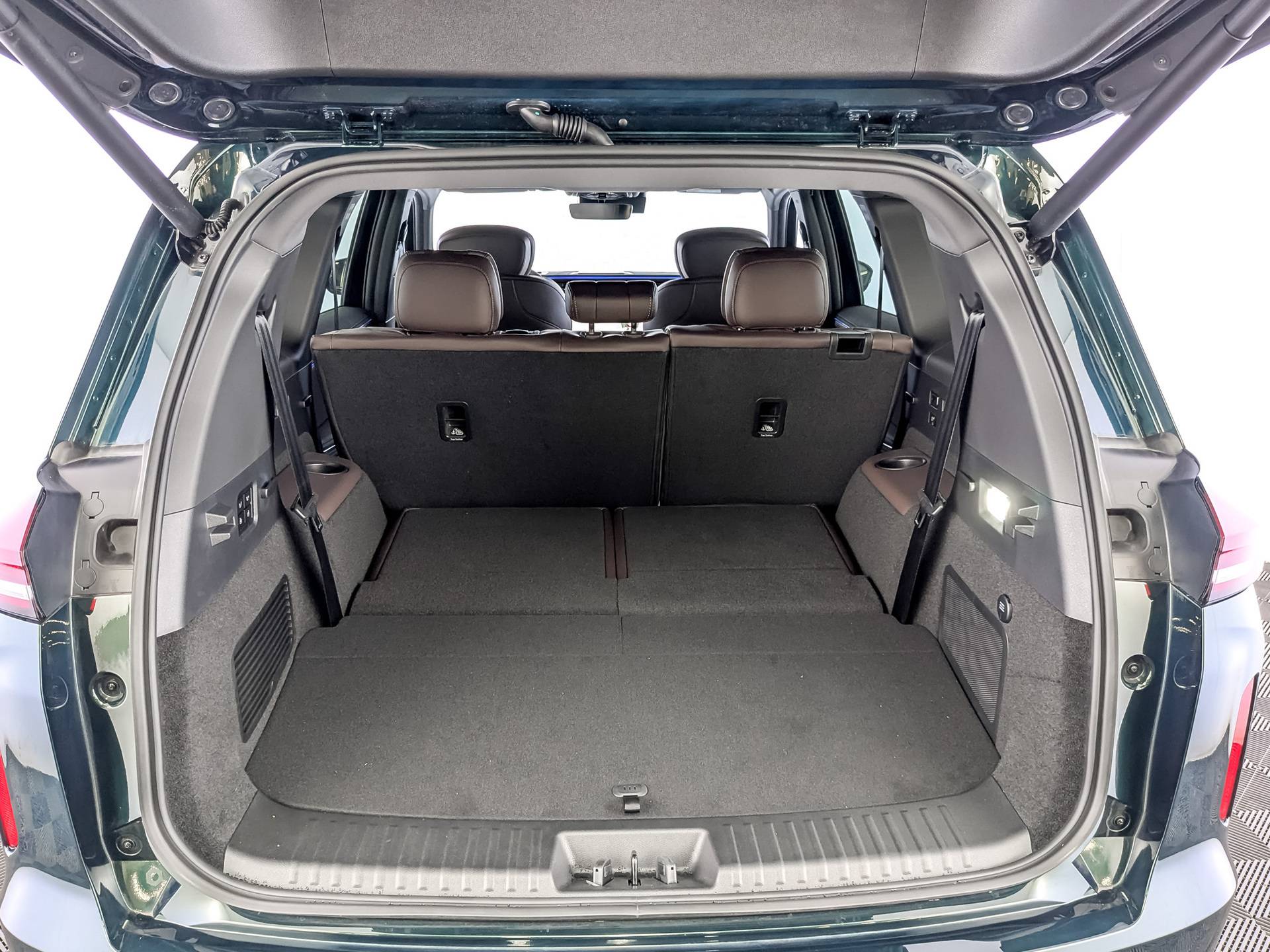 EXEED VX President 7 мест 2.0T 8AT 4WD