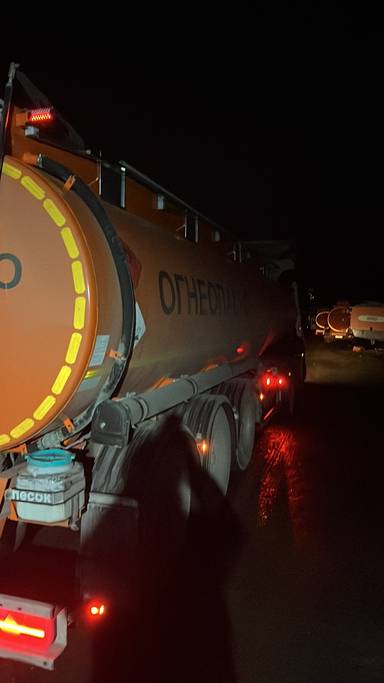 Сеспель Бензовоз SF3330 (964846)