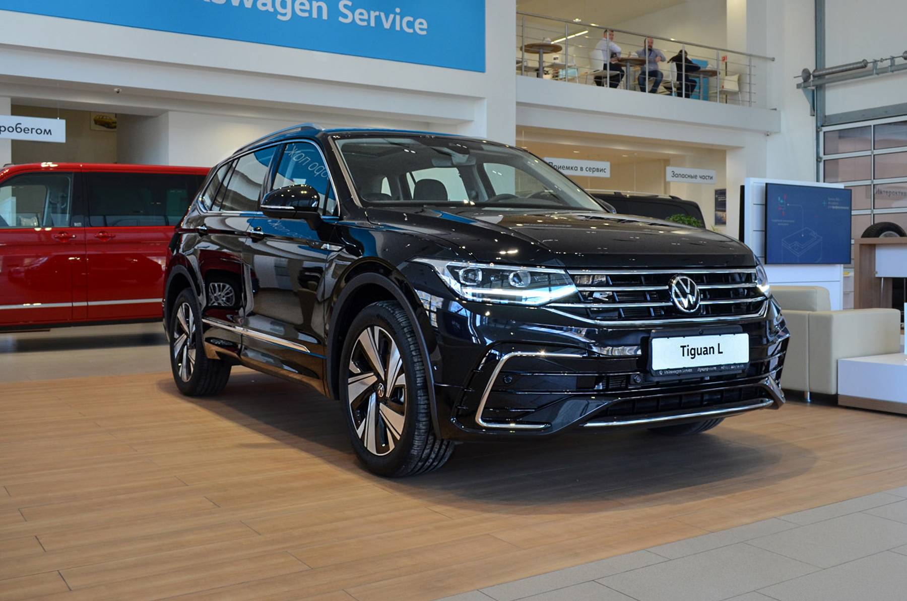 Volkswagen Tiguan L R-Line Premium Edition 380TSI 7AT 4Motion