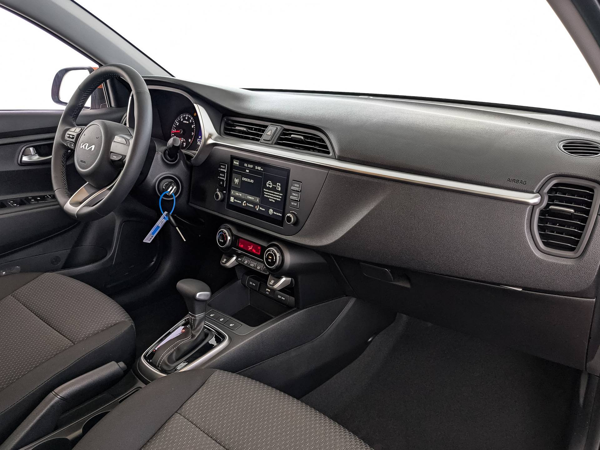 Solaris KRS  Luxe AV 1.6 6AT