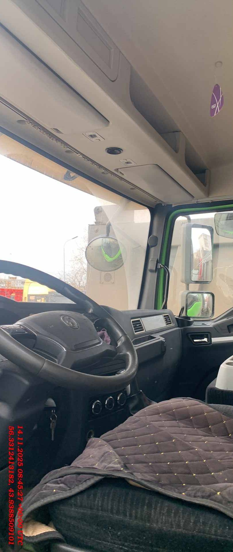 Shacman SX31888K401C,  100 000 км, 2023 года в лизинг