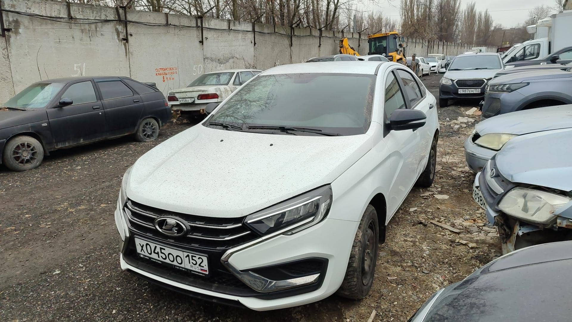 Lada Vesta седан,  50 000 км, 2023 года в лизинг