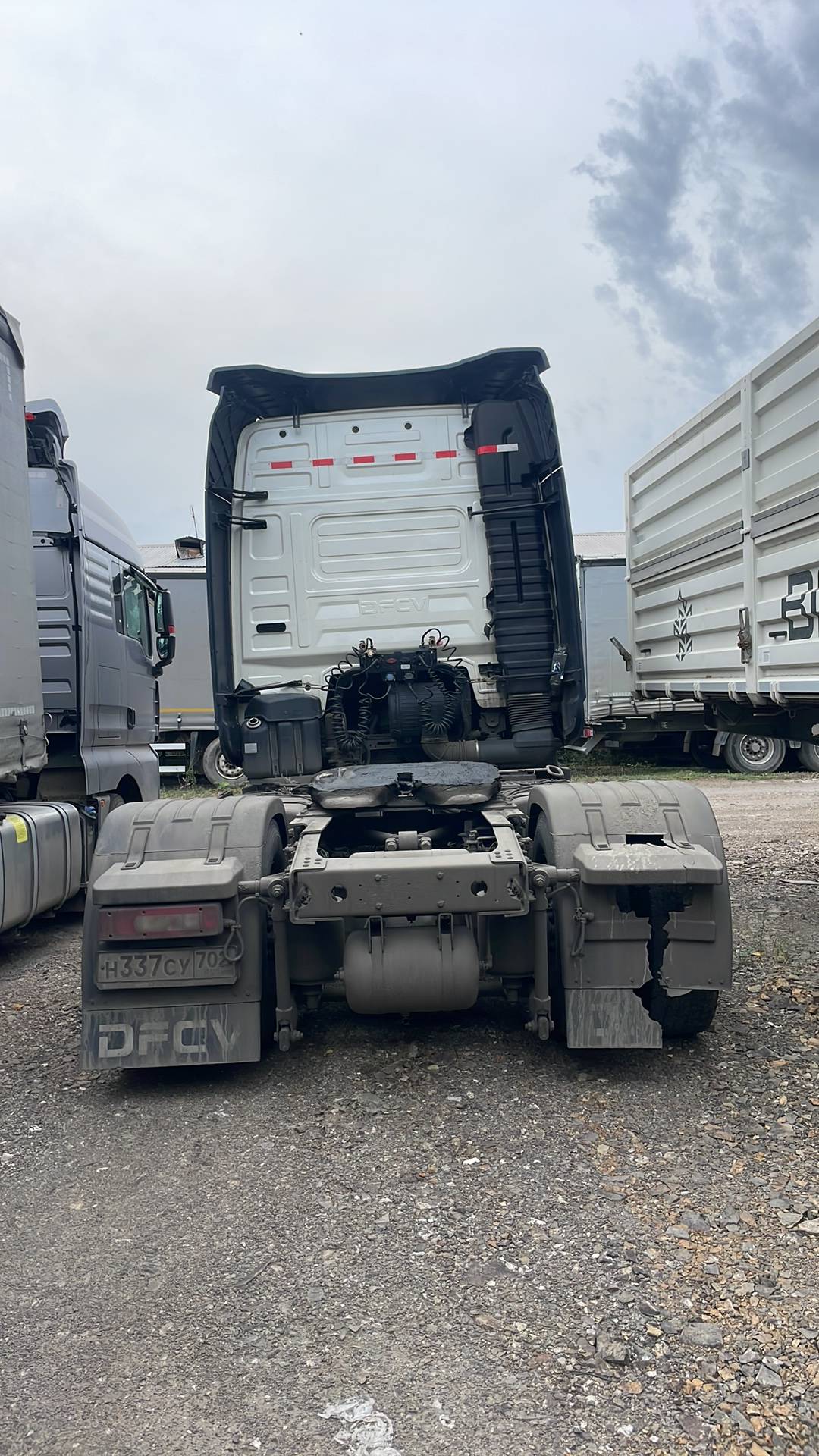 DongFeng DFH4186 (KX),  238 800 км, 2023 года в лизинг