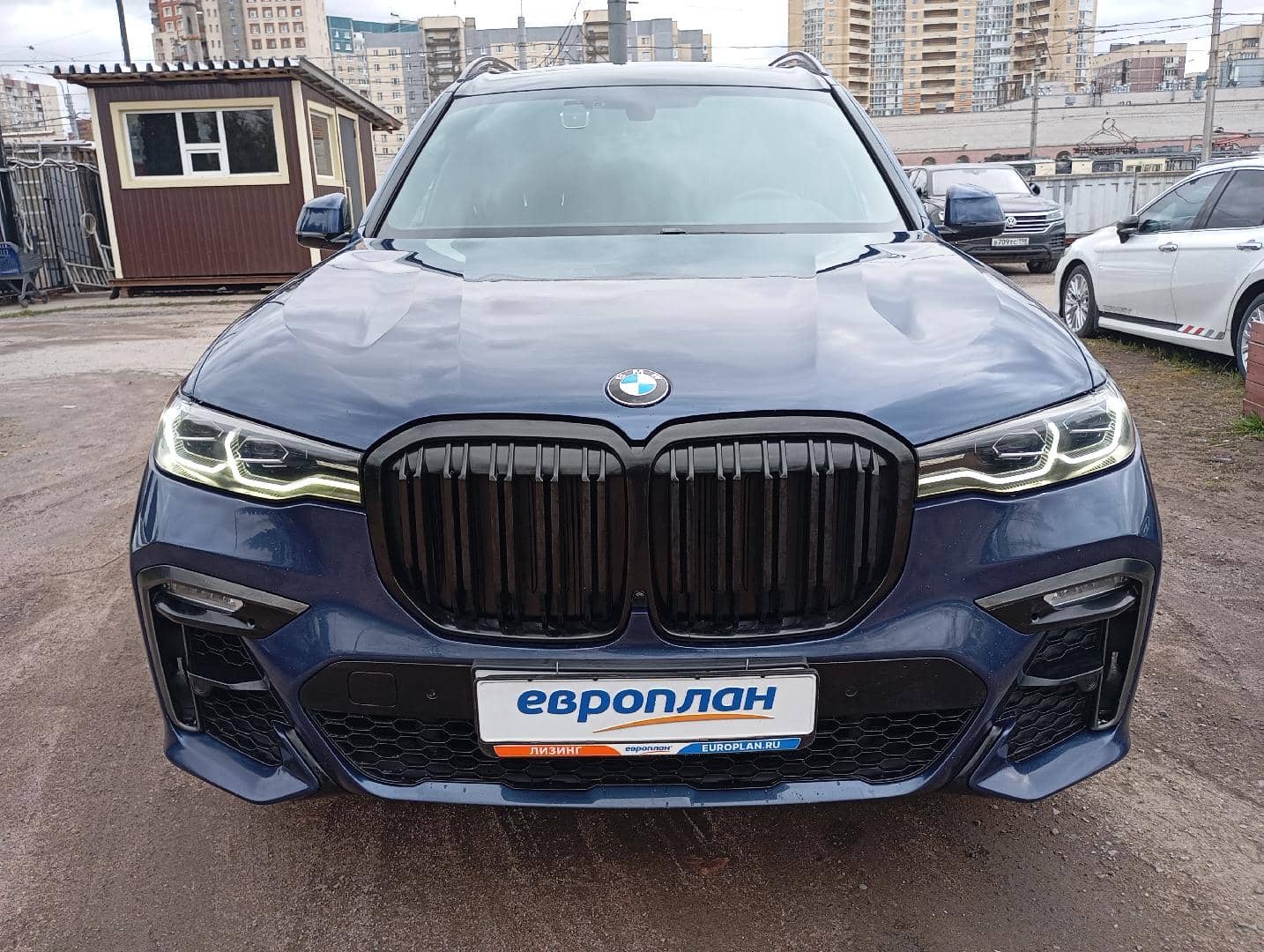 BMW X7,  143 531 км, 2019 года в лизинг