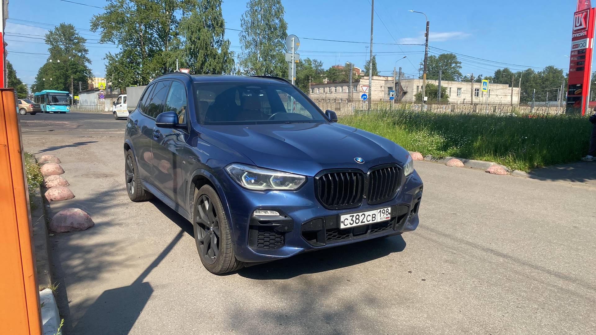 BMW X5,  102 579 км, 2019 года в лизинг