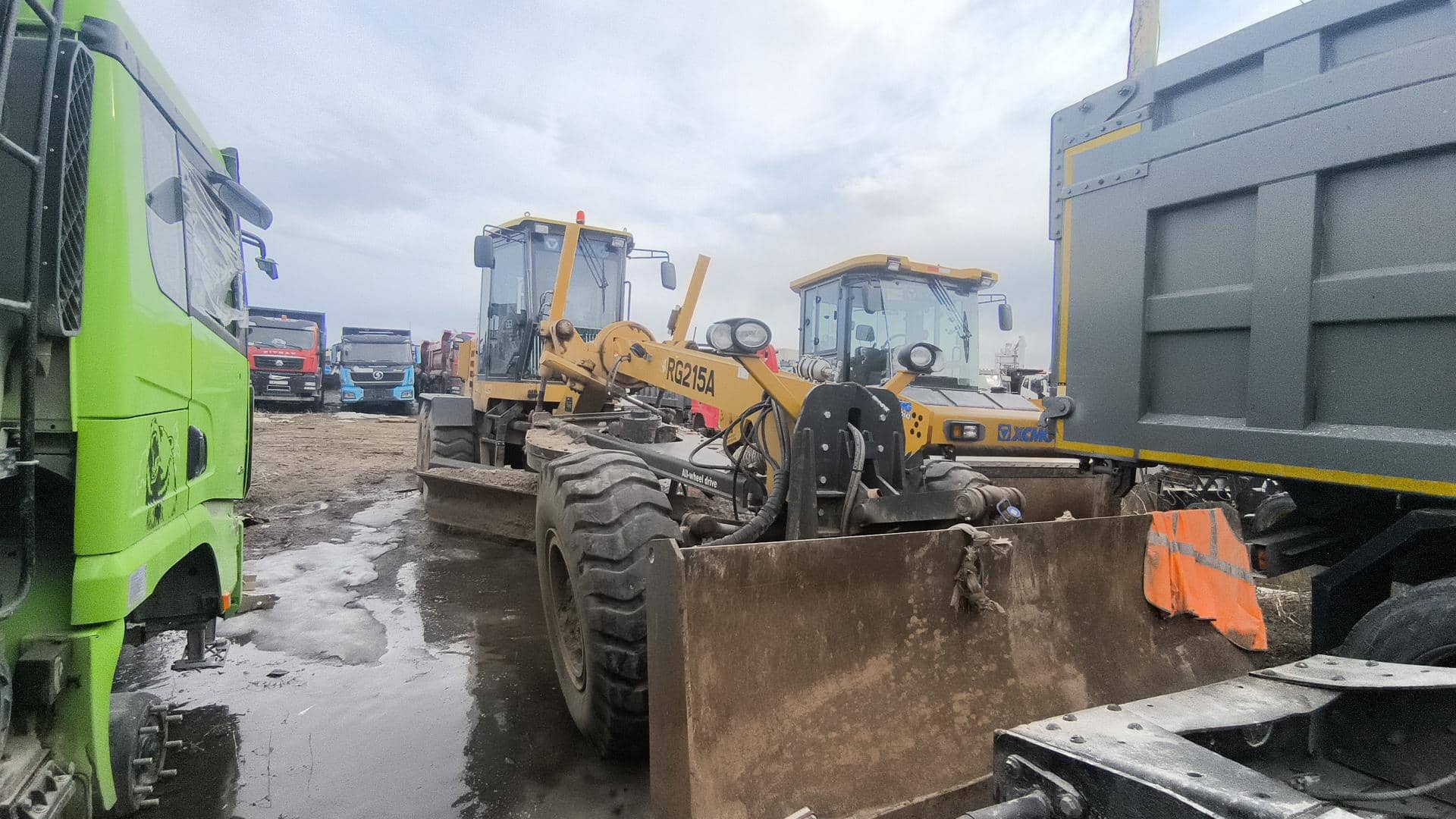 XCMG/MGCM GR215A