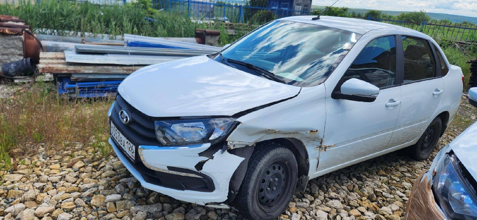 Lada Granta седан,  27 875 км, 2024 года в лизинг