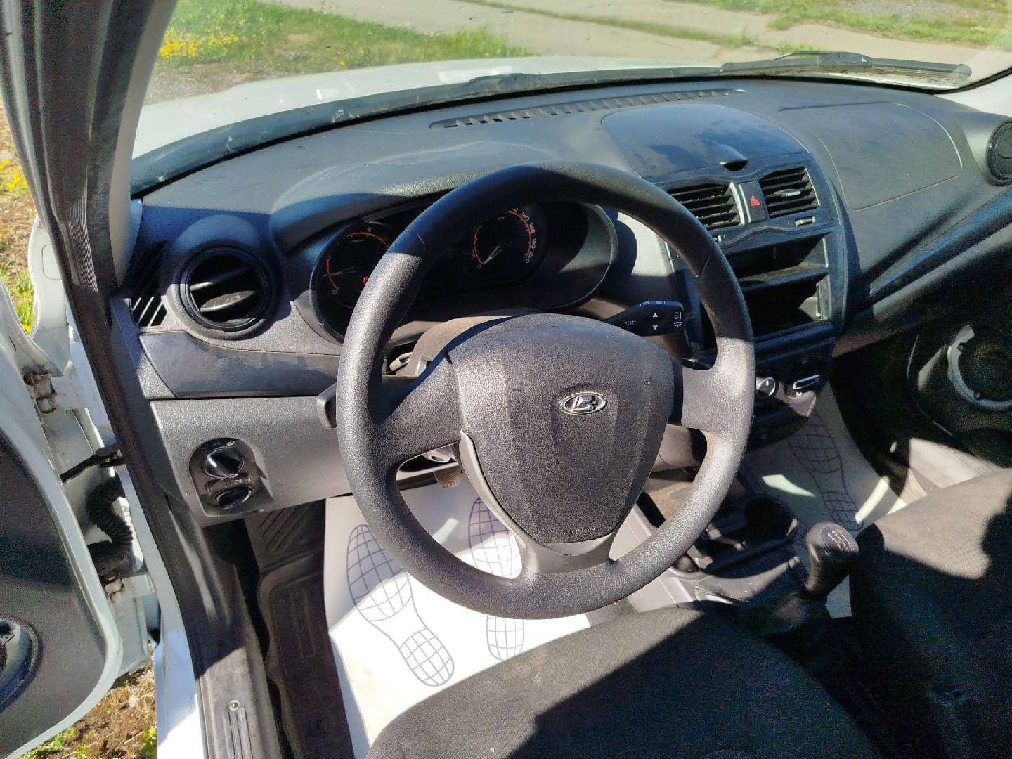 Lada Granta седан,  134 245 км, 2023 года в лизинг