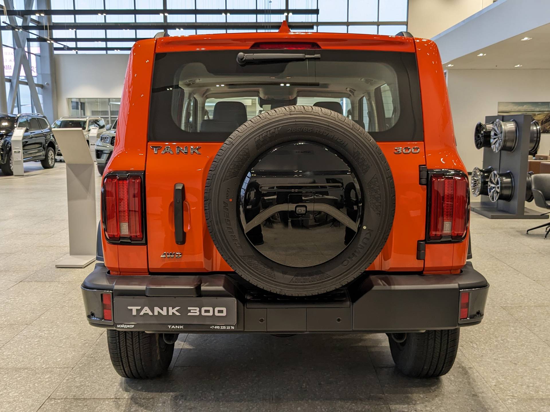 Tank 300 City Adventure 2.0 8AT 4WD