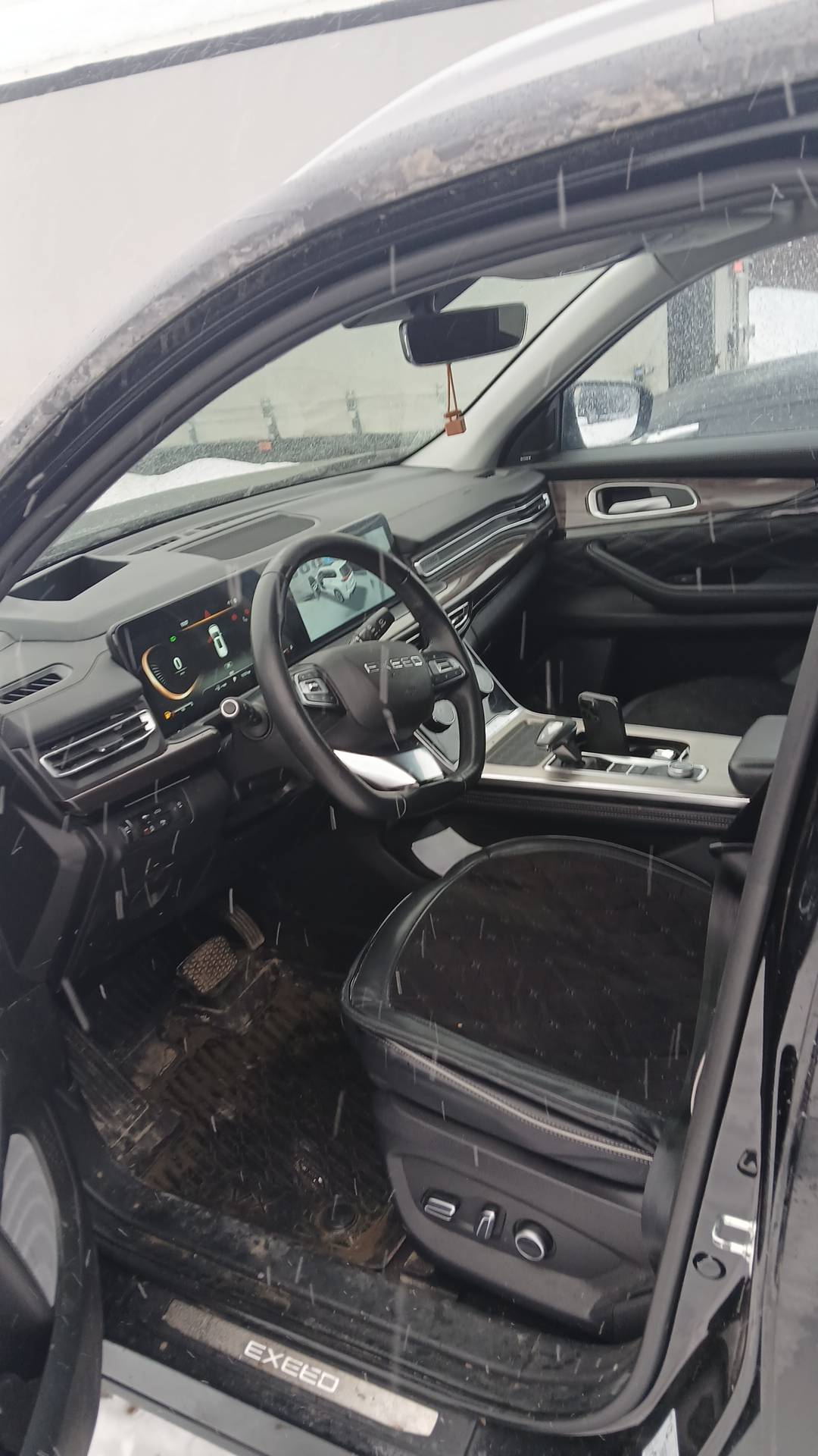 EXEED VX,  73 707 км, 2023 года