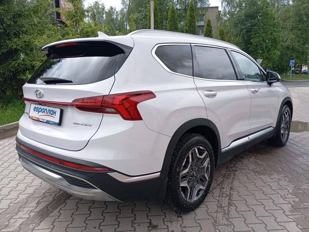 Hyundai Santa Fe,  106 351 км, 2021 года в лизинг