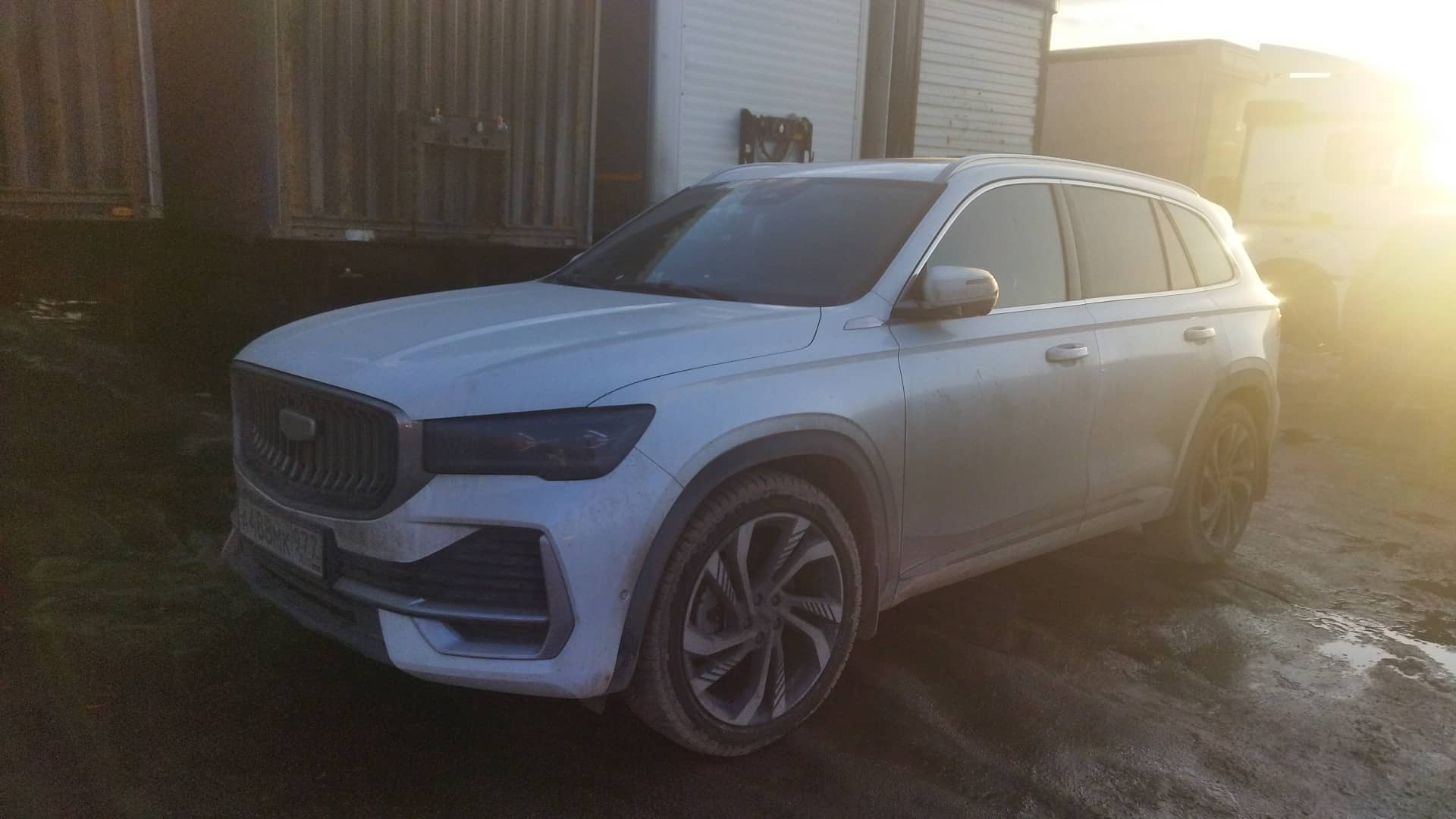 Geely Monjaro,  17 302 км, 2024 года в лизинг