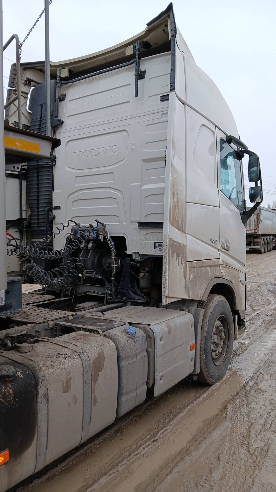 Volvo FH 460 4x2 (FH Globetrotter XL),  674 794 км, 2022 года в лизинг