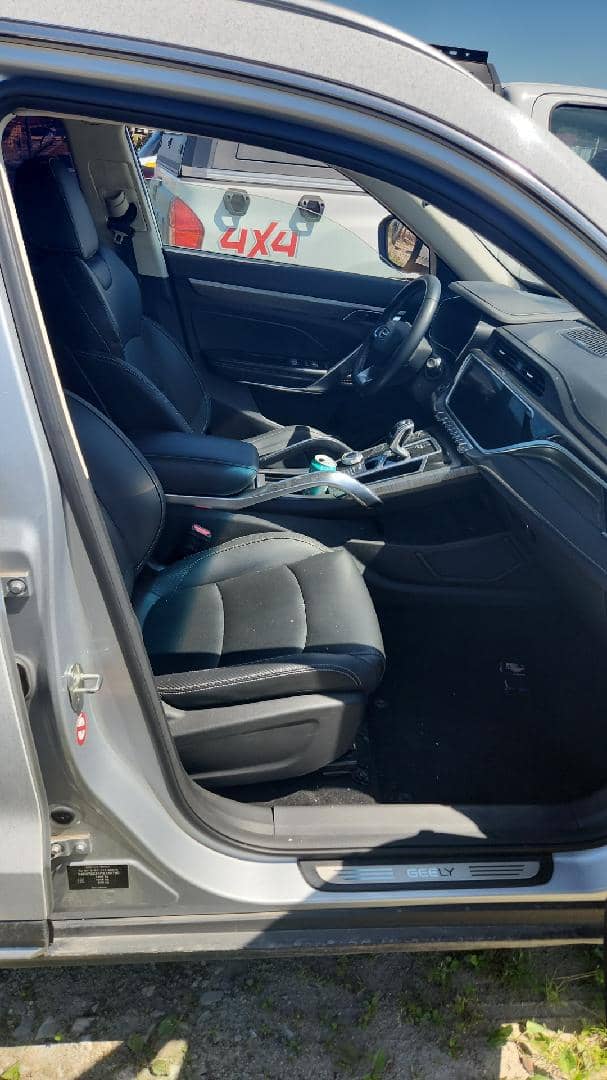 Geely Atlas Pro,  229 001 км, 2023 года в лизинг