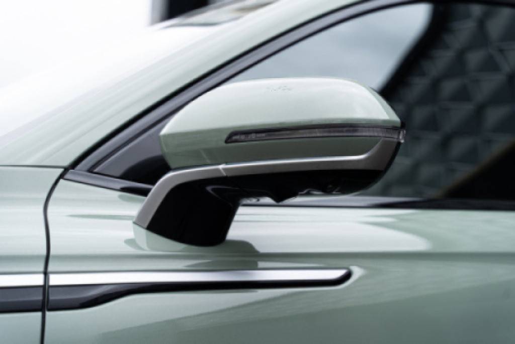 EXEED RX Premium 2.0 TGDI 8AT AWD