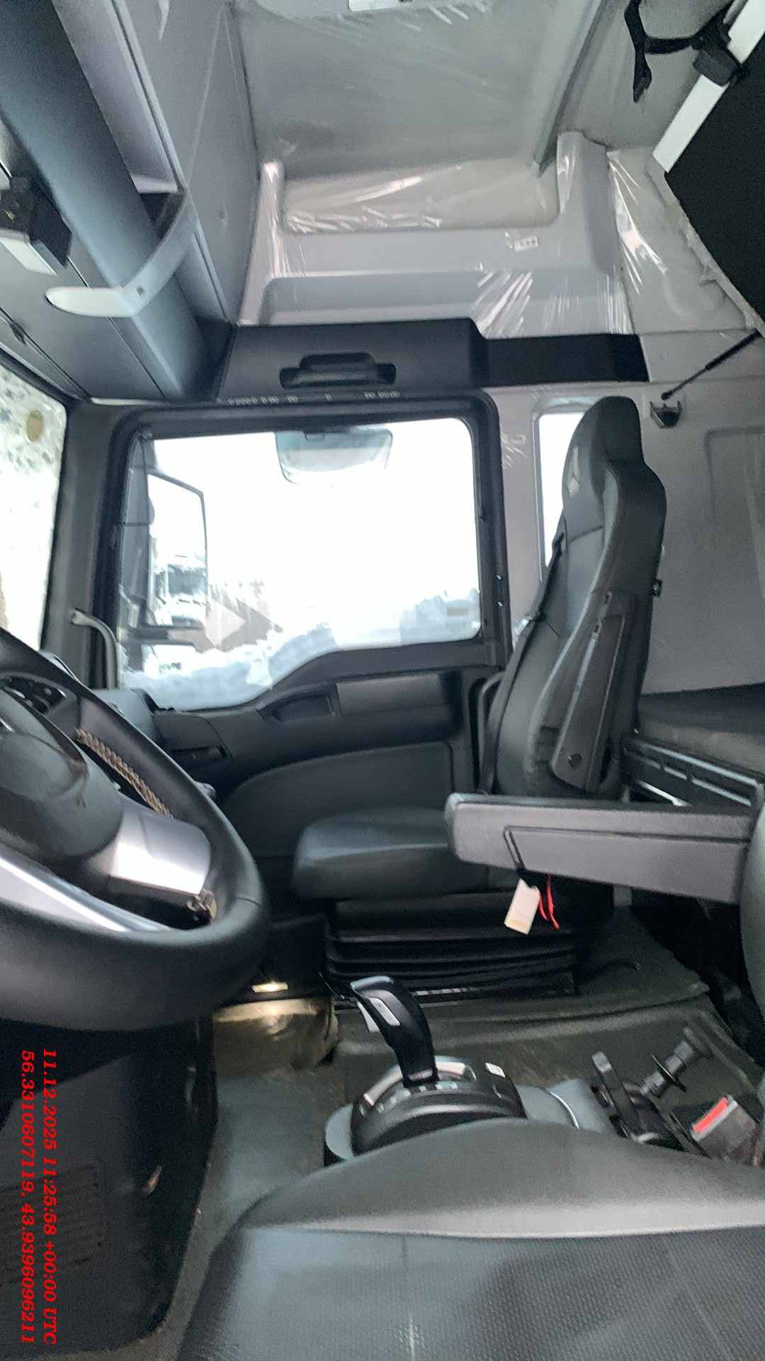 Sitrak С7Н 6×4 ZZ4256V364HE,  49 951 км, 2023 года в лизинг