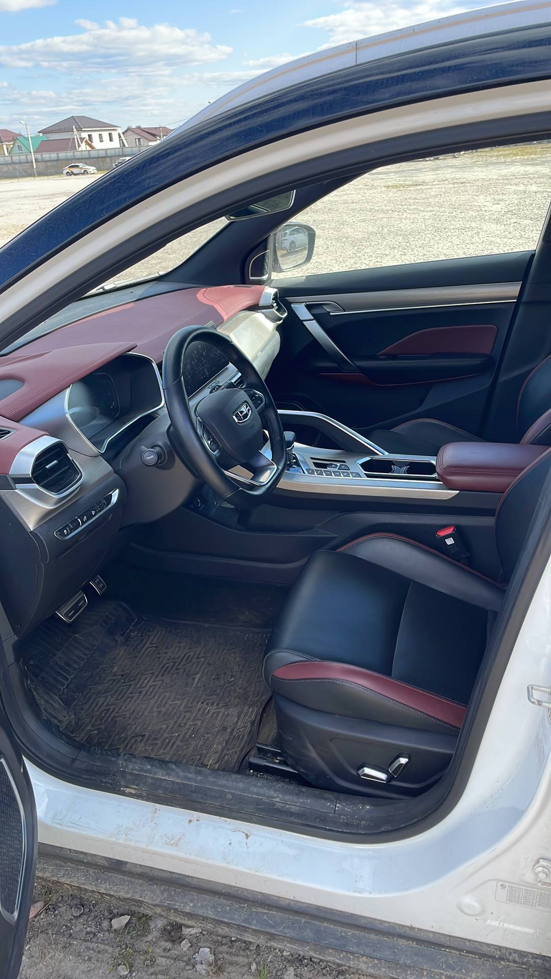 Geely Coolray,  95 948 км, 2023 года в лизинг