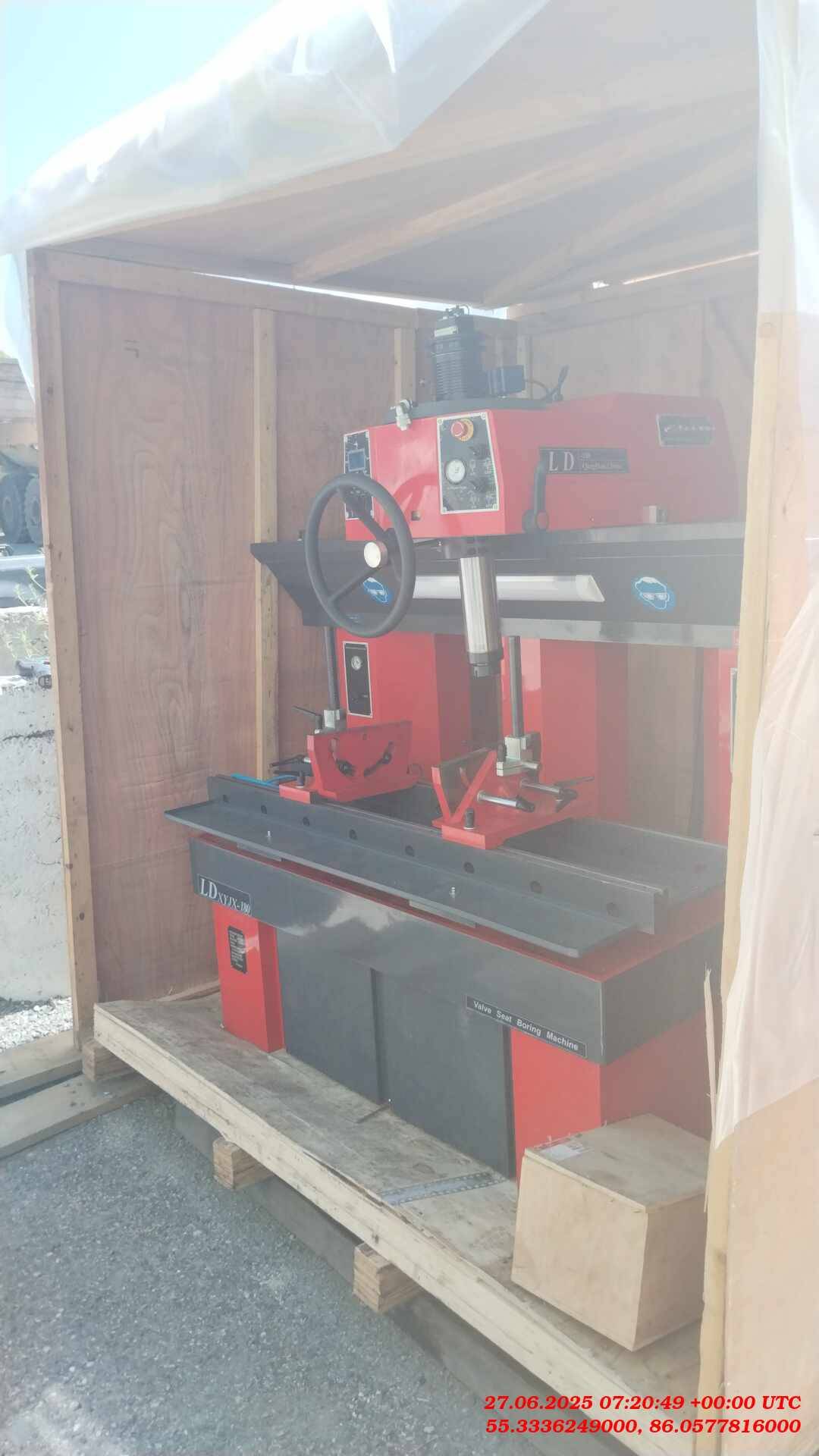Dalian Machinery Equipment LD180L+ Станок для обработки фаски седла клапана