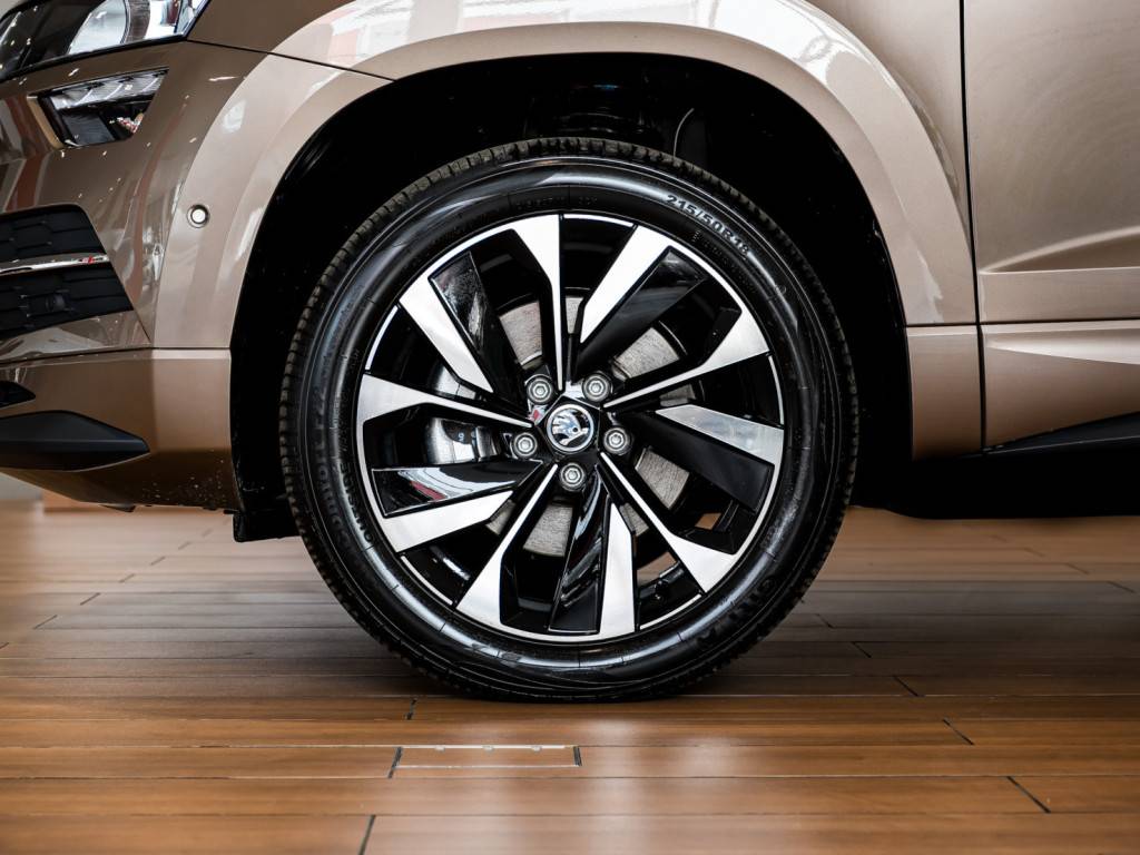Skoda Karoq Luxury Edition 280TSI DSG-7