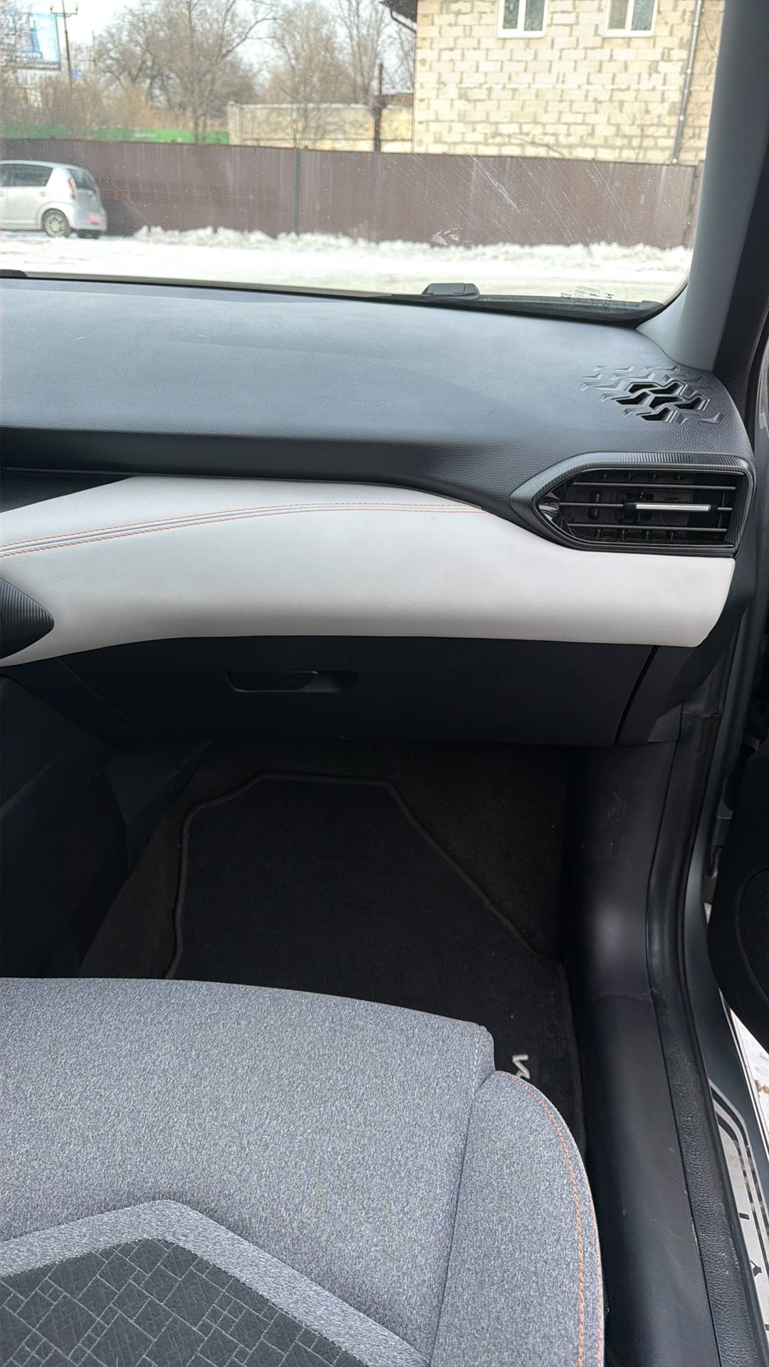 Kaiyi E5,  4 862 км, 2024 года в лизинг