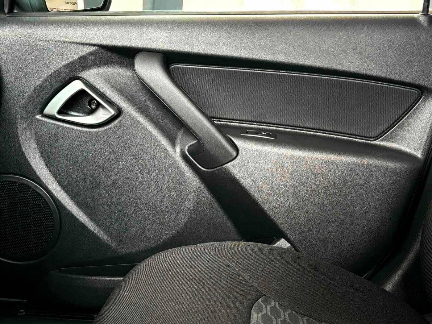 Lada Granta седан Classic 24 Кондиционер 1.6 90hp 5MT