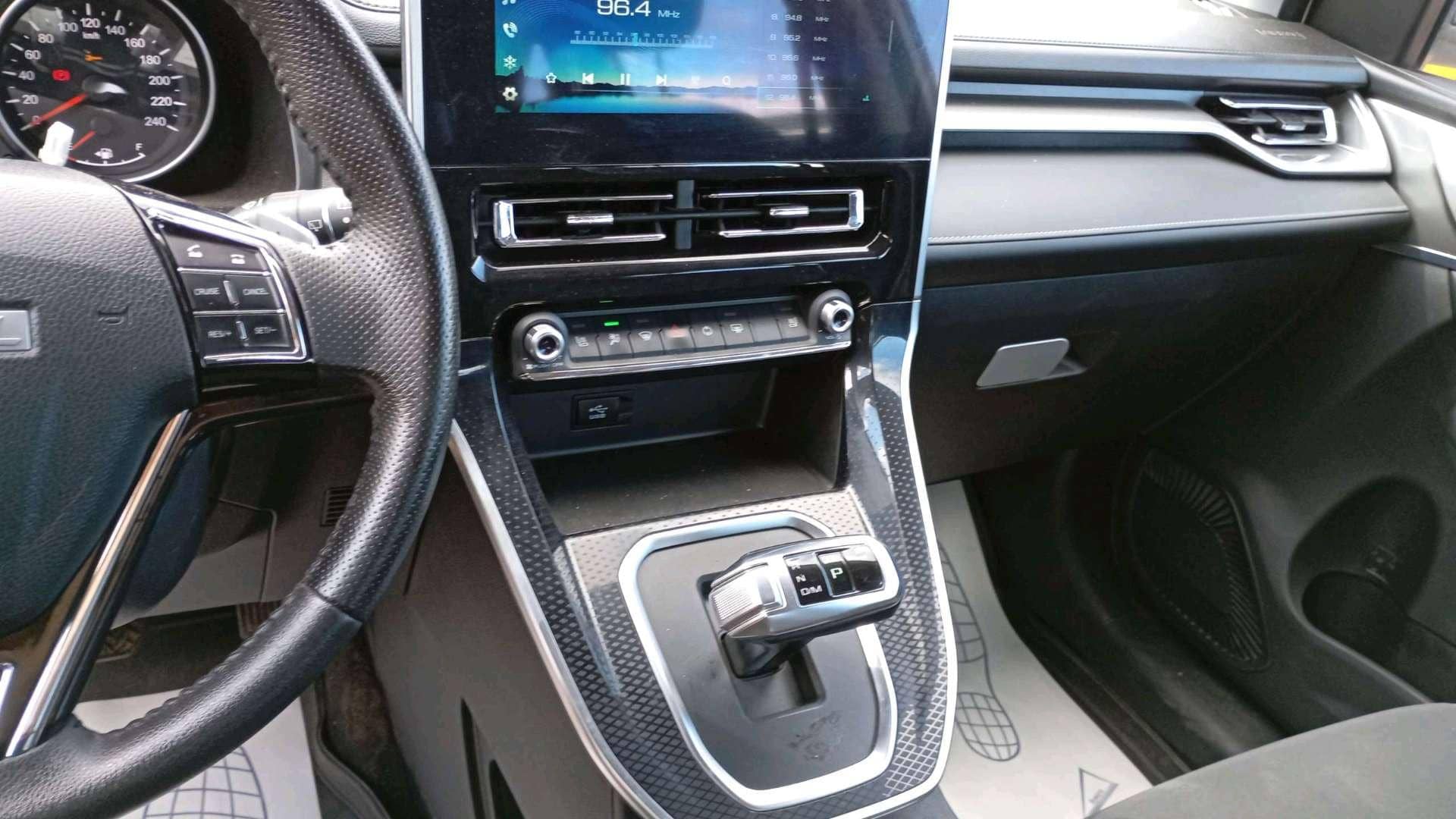Haval M6,  123 902 км, 2023 года в лизинг