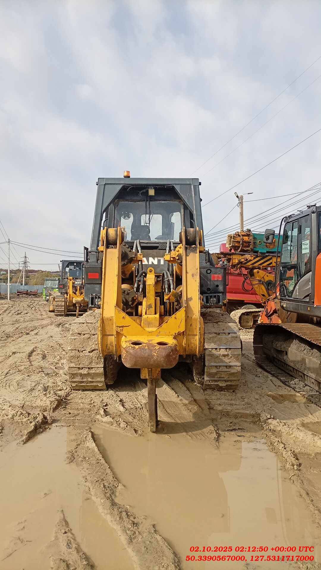 Shantui SD32,  11 255 км, 2022 года в лизинг