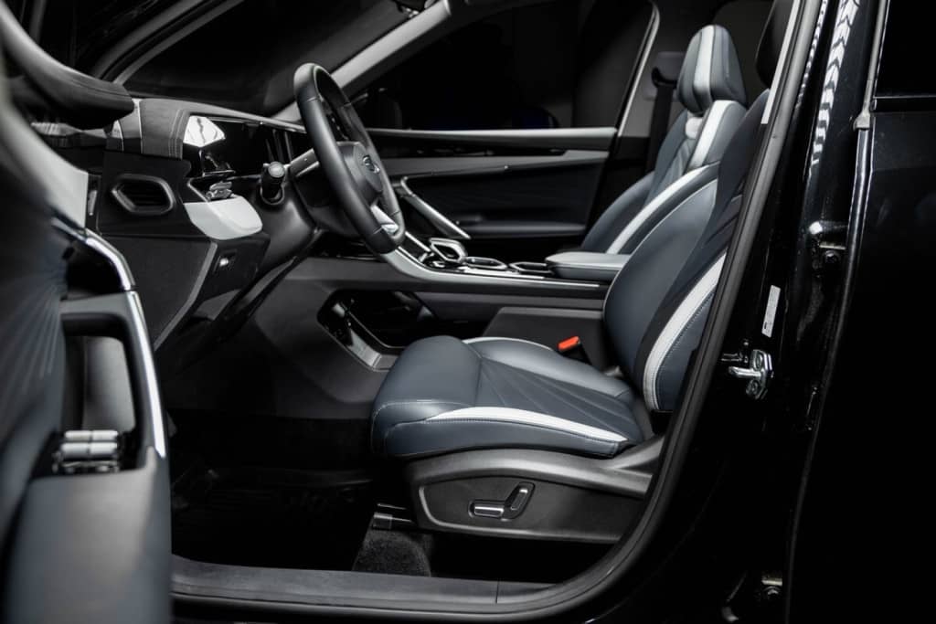 Geely Atlas Люкс 2.0Т АТ полный привод