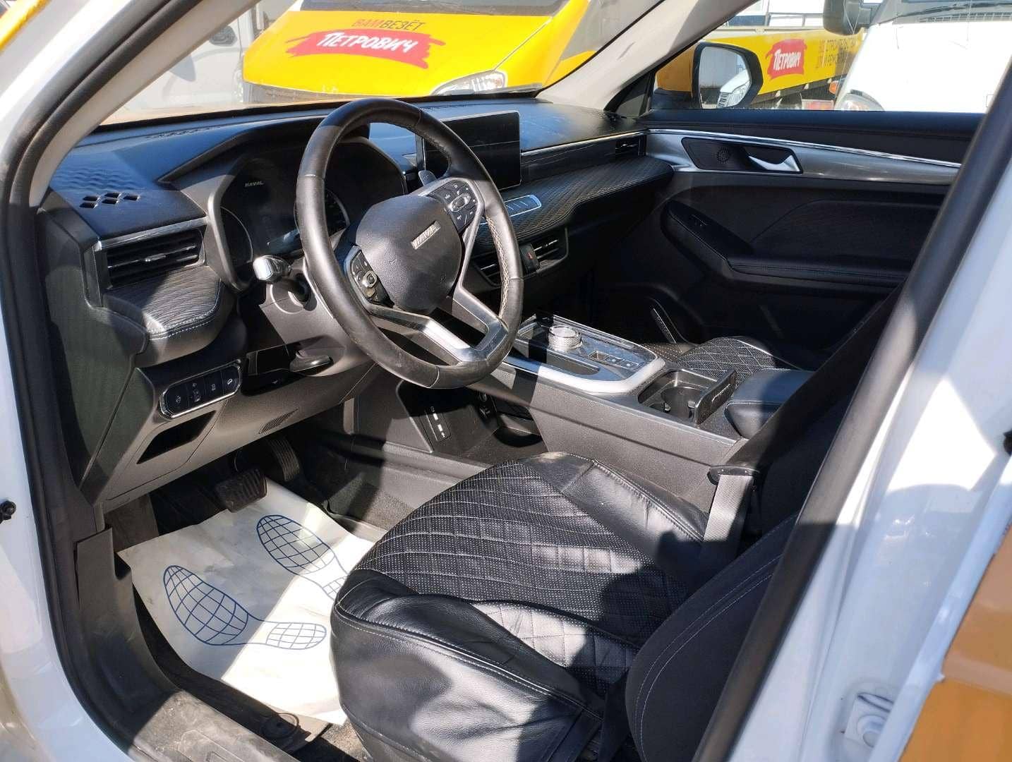 Haval Jolion,  204 985 км, 2023 года в лизинг