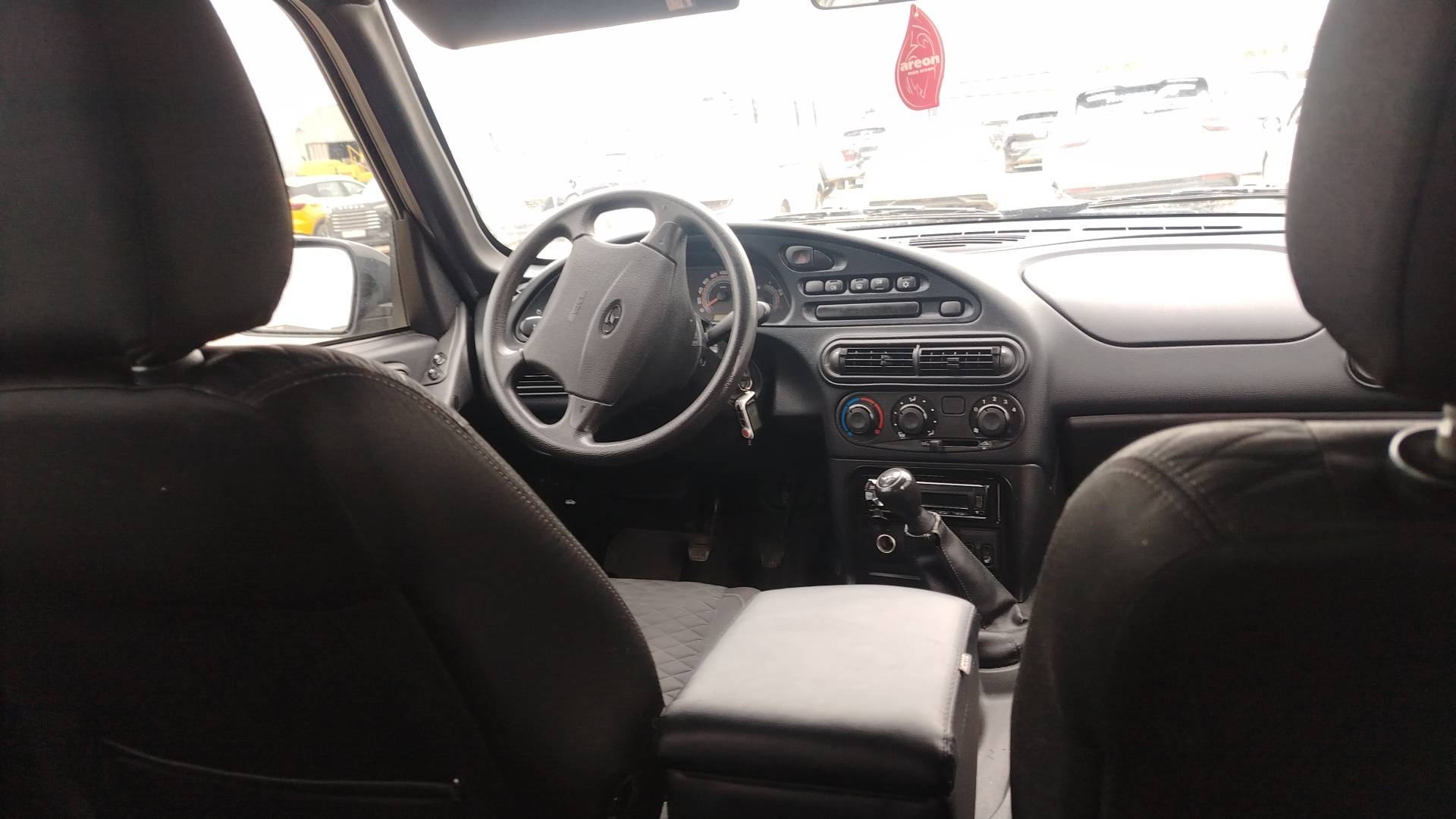 Lada Niva Travel,  79 765 км, 2023 года