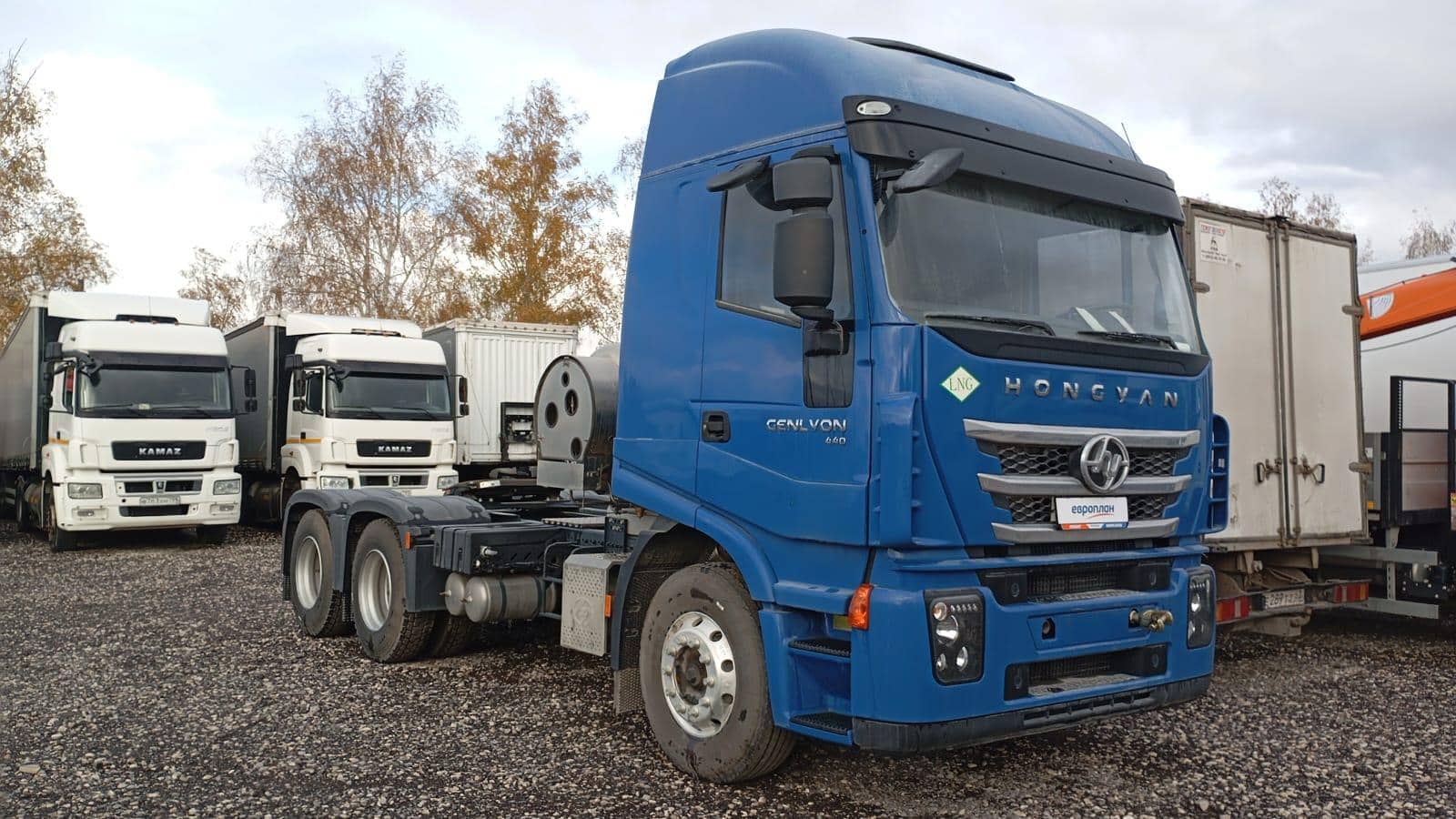 HONGYAN CQ4187HD12381T LNG,  6 000 км, 2023 года в лизинг