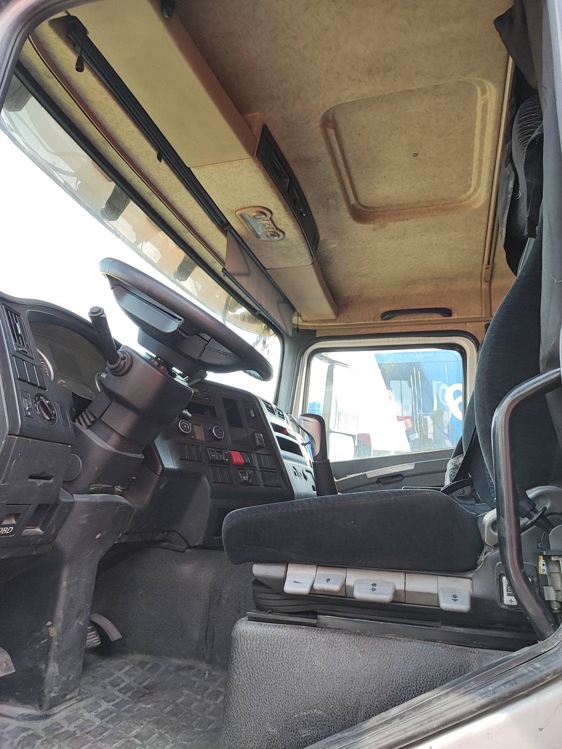 Shacman SX3258DR384 Лот 000000121