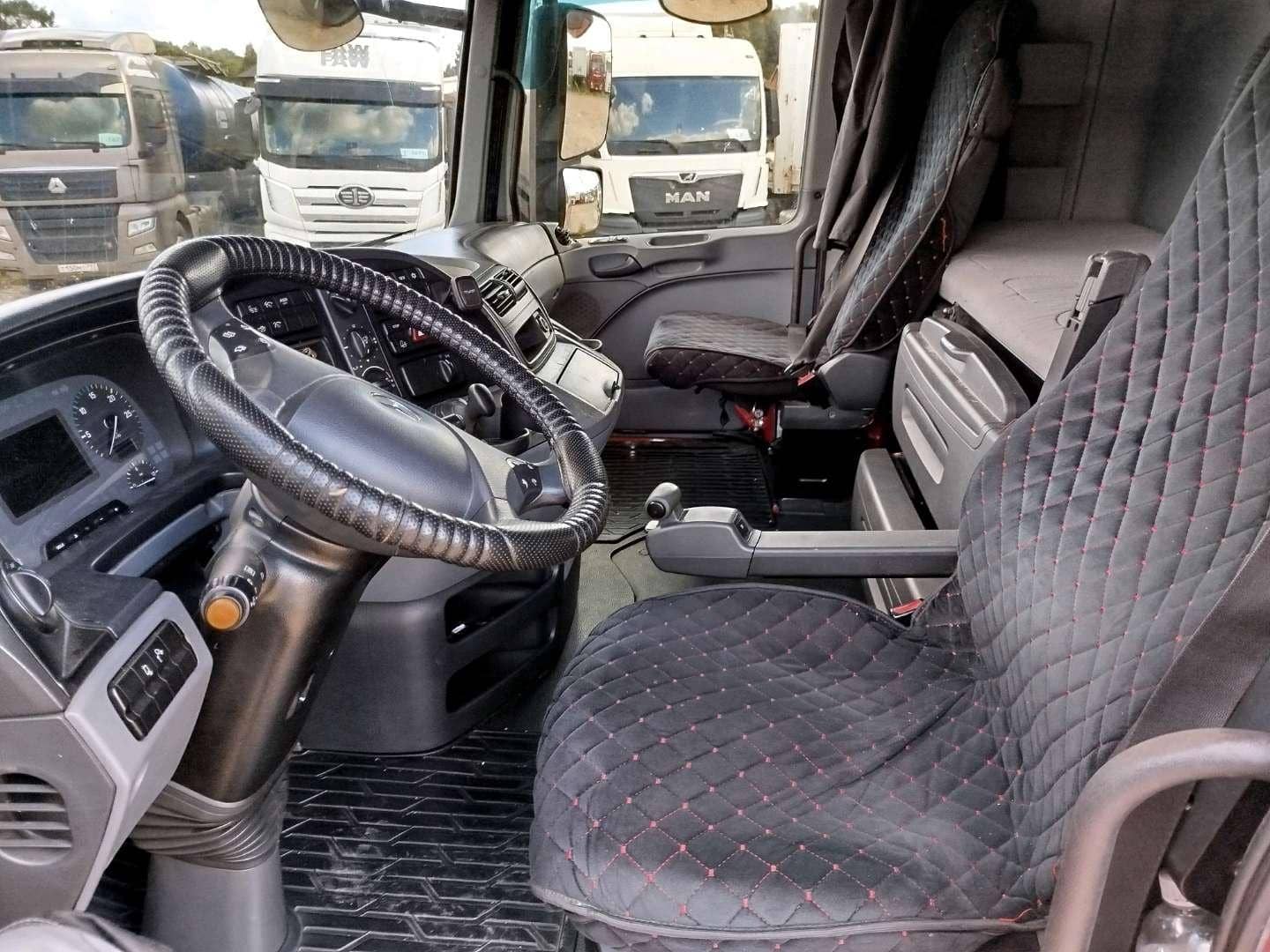 Mercedes-Benz Actros 3 1844 LS 4x2 (L),  1 400 000 км, 2018 года в лизинг