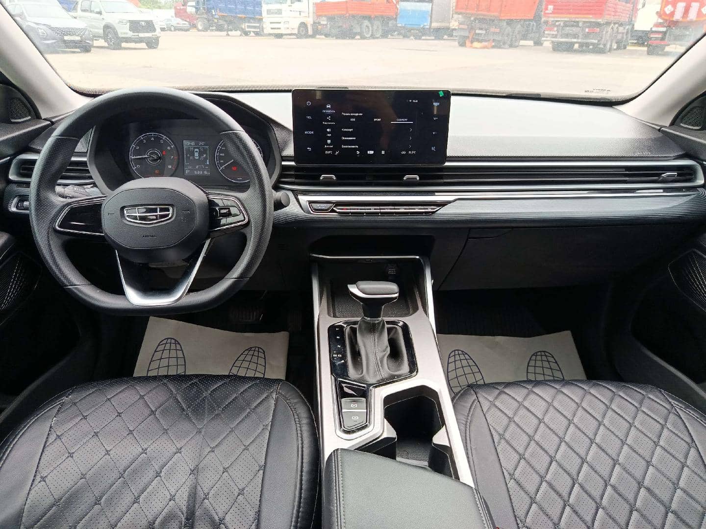 Geely Emgrand,  63 316 км, 2024 года в лизинг