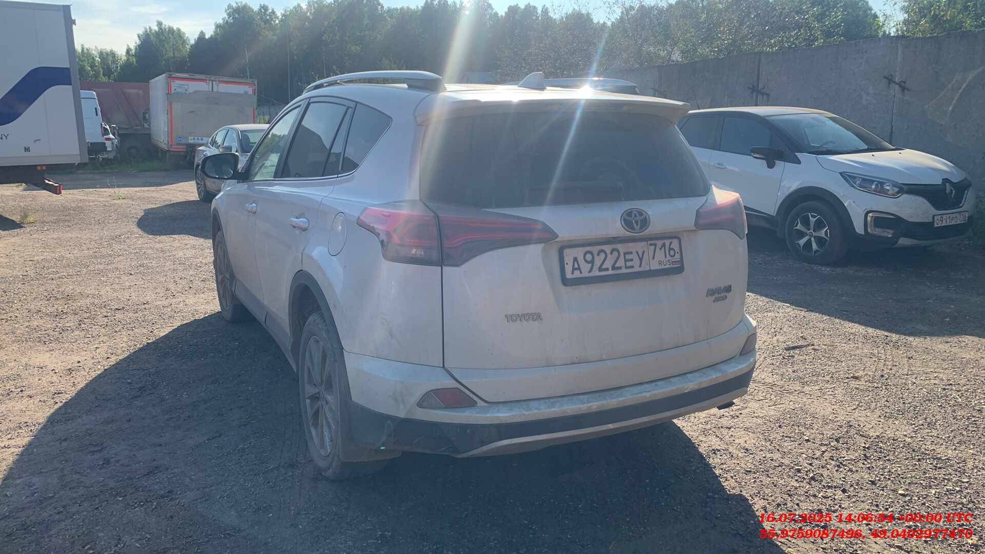Toyota RAV4,  204 776 км, 2017 года в лизинг