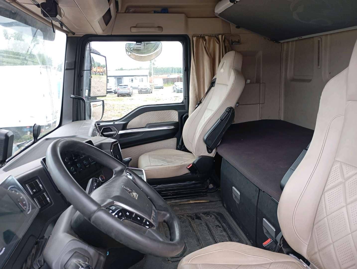 Sitrak C7H MAX ZZ4186V391HE,  650 000 км, 2023 года в лизинг