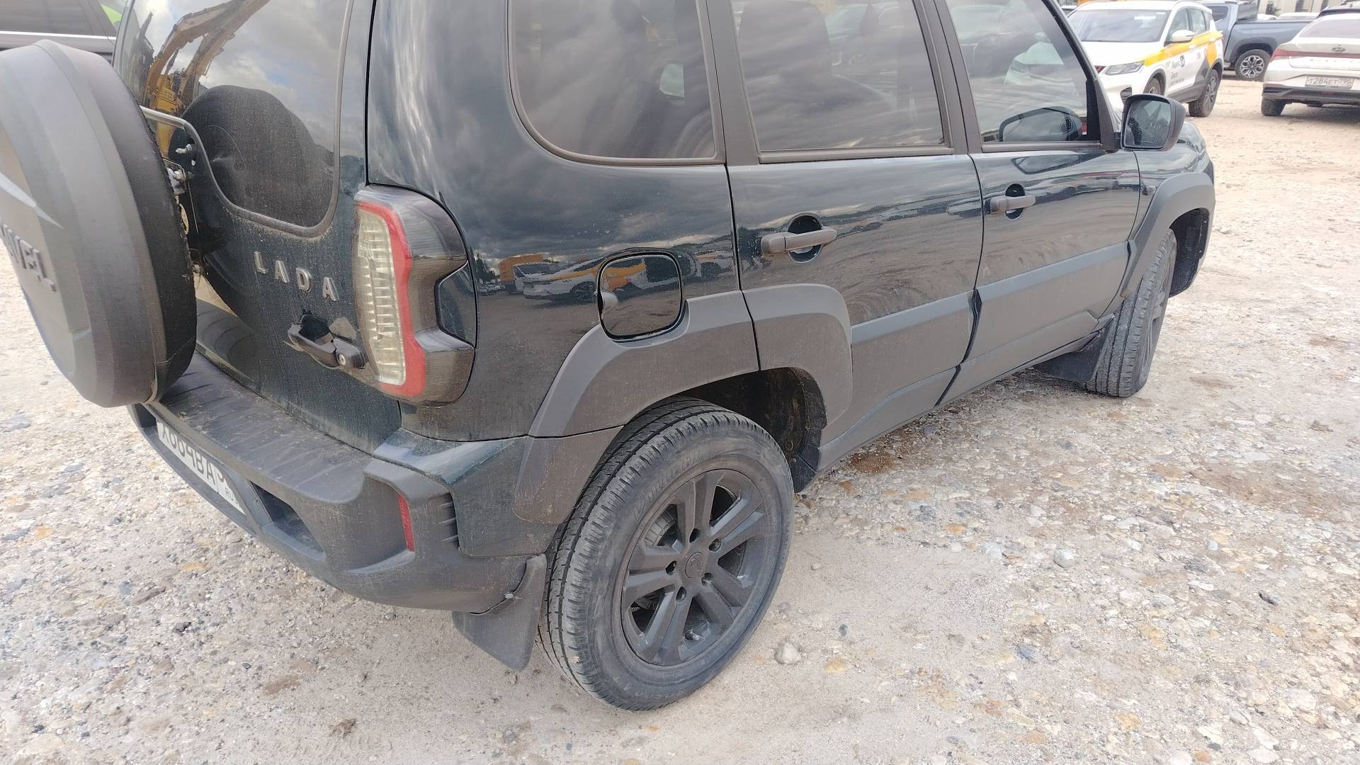 Lada Niva Travel,  79 765 км, 2023 года