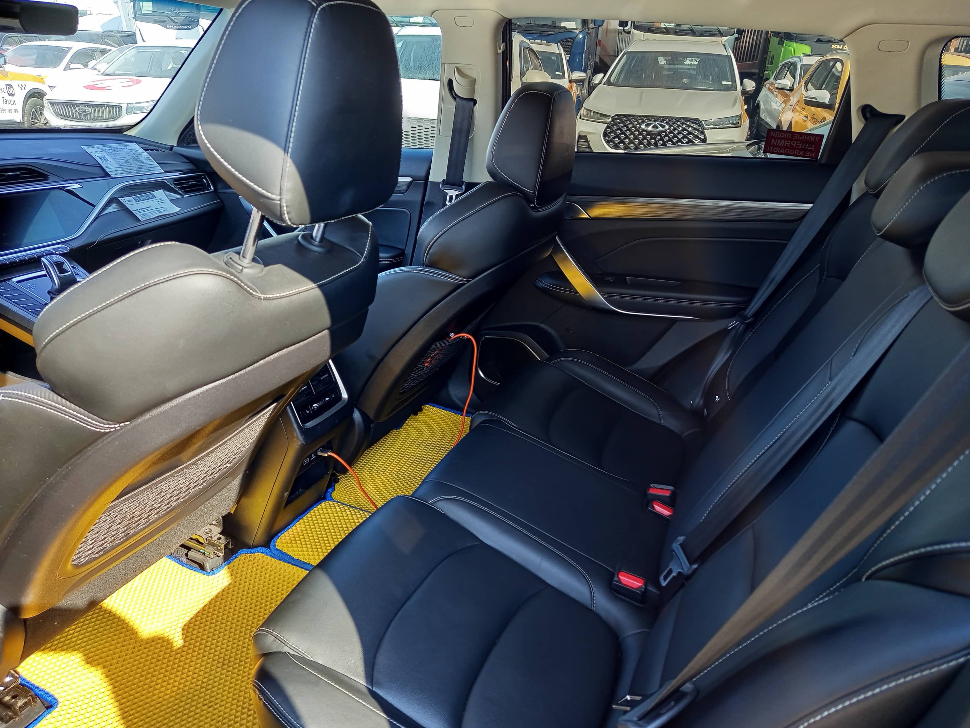 Geely Atlas Pro,  128 357 км, 2023 года в лизинг