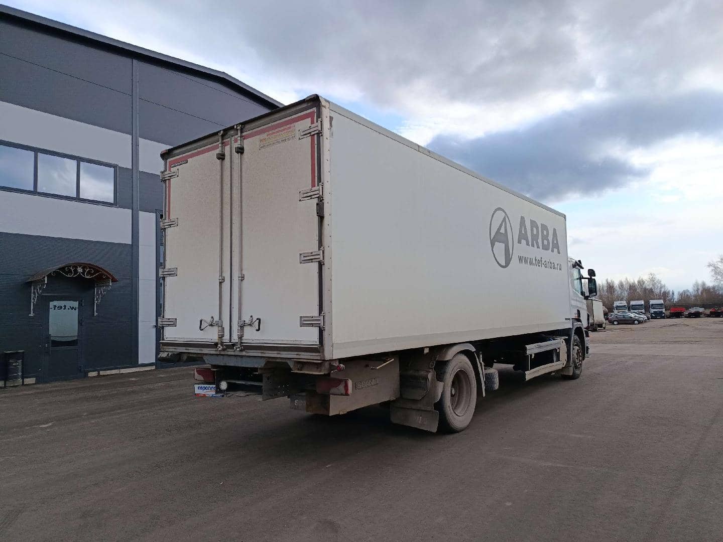SCANIA P250 LB4X2HNA,  1 400 000 км, 2014 года в лизинг