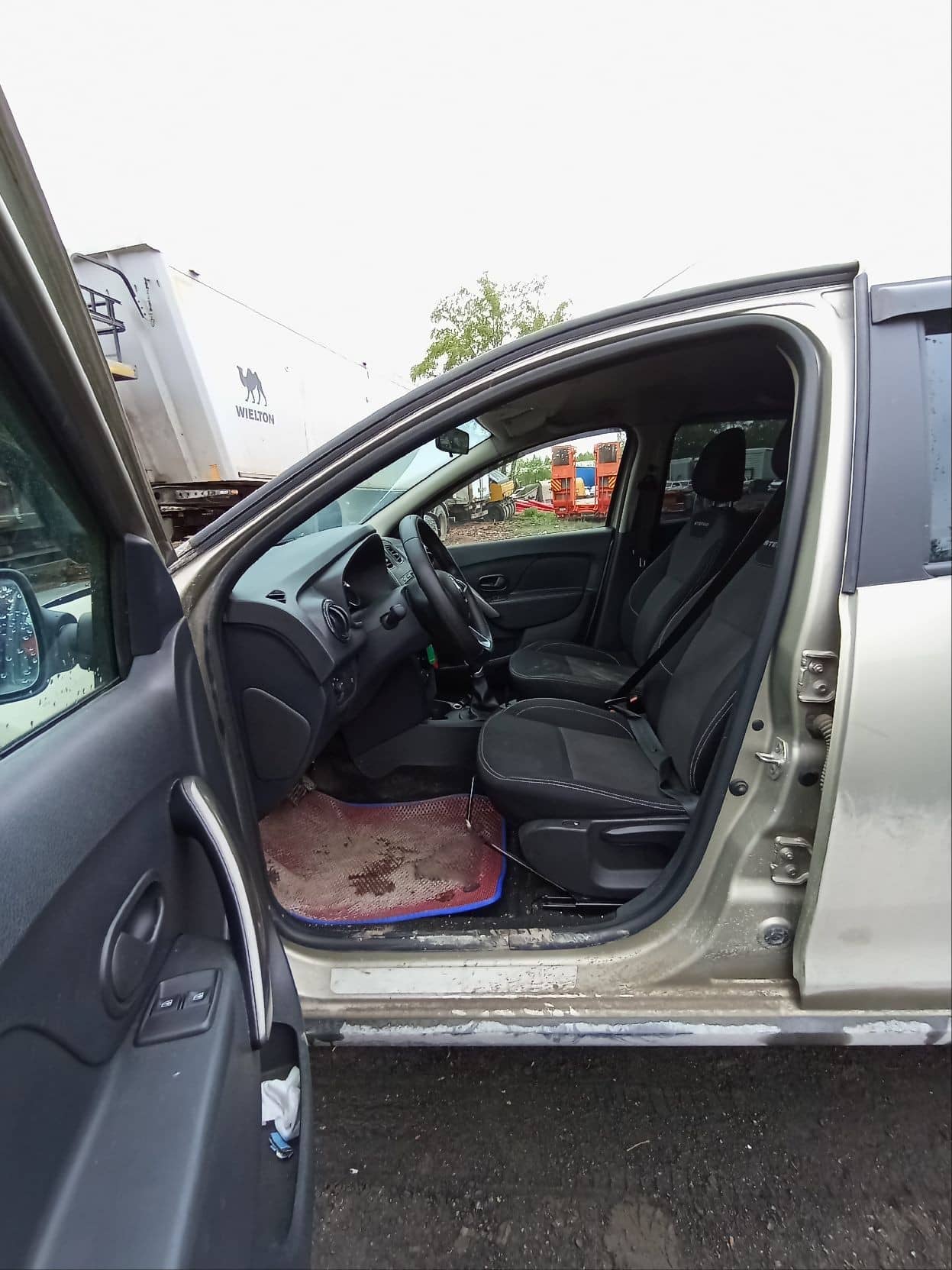 Renault Logan Stepway,  141 820 км, 2021 года в лизинг