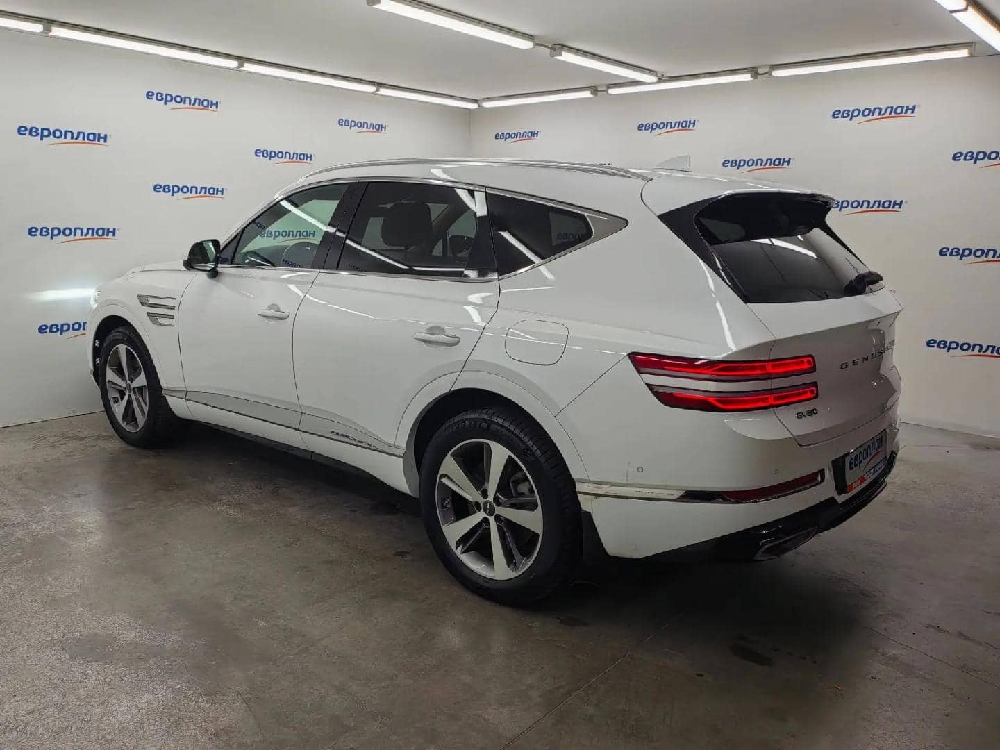 Genesis GV80,  99 741 км, 2022 года в лизинг