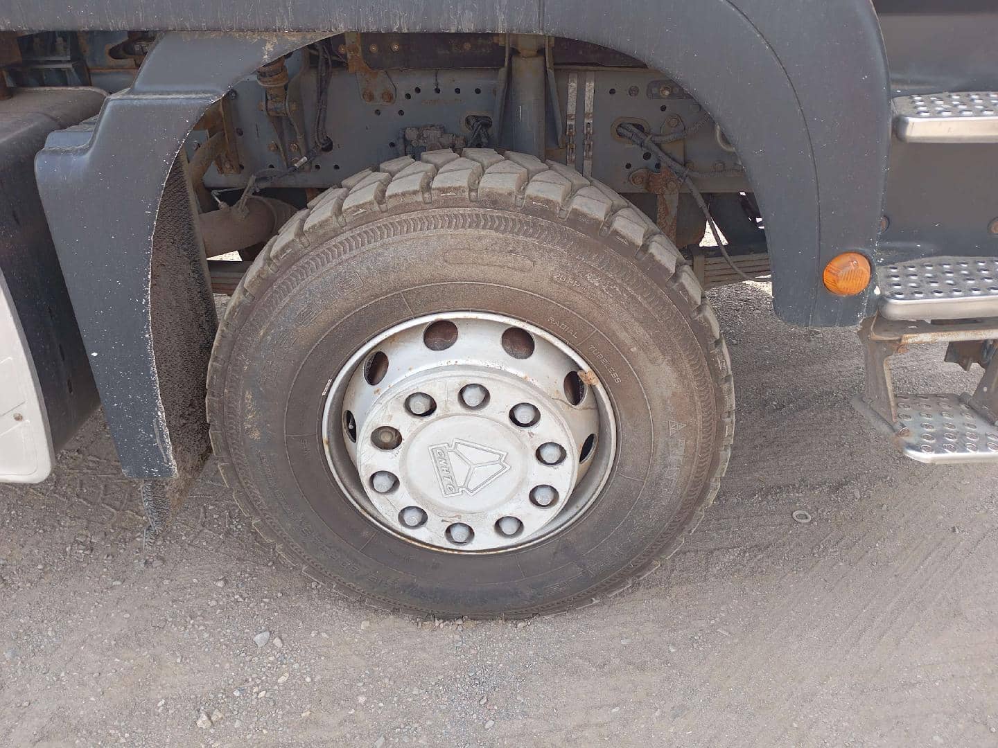 HOWO ZZ3256V384GE 6x4,  190 833 км, 2023 года в лизинг