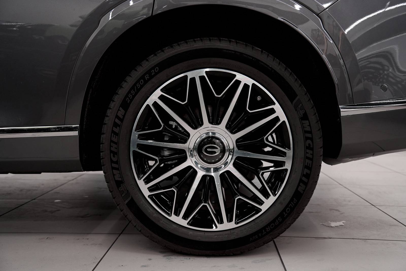 GAC GS8 GX Premium 2.0 8AT 4WD