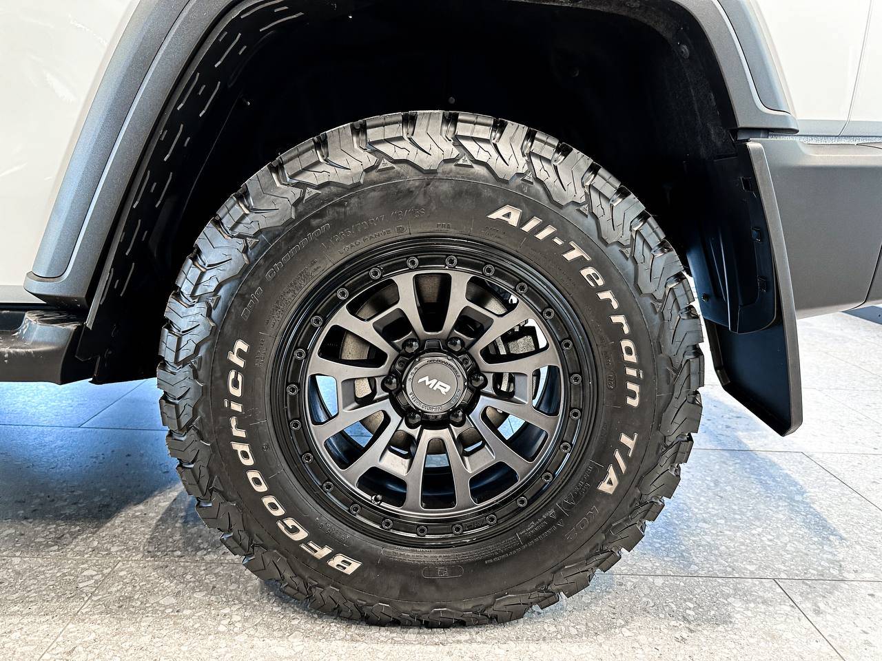 Tank 300 Adventure 2.0 8AT 4WD